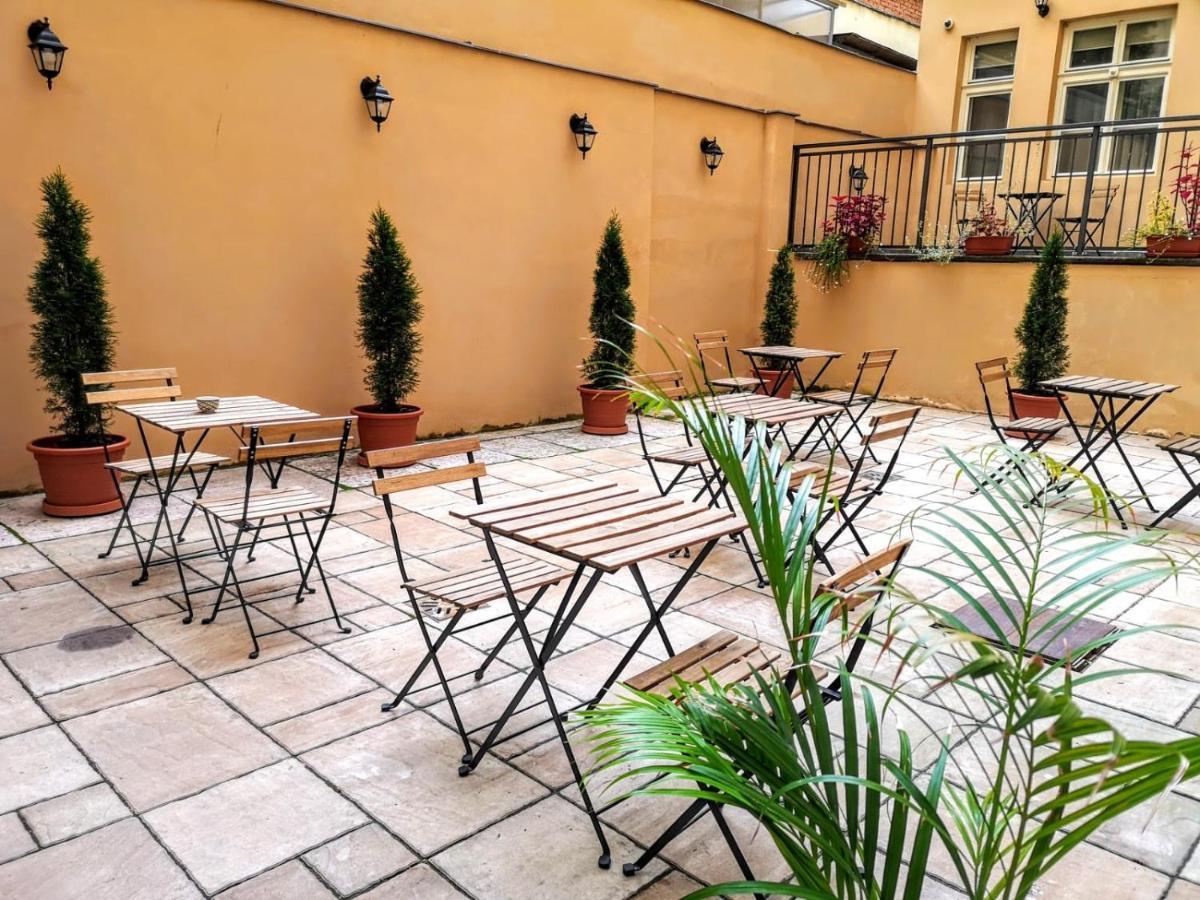 Quentin Prague Hotel Екстер'єр фото